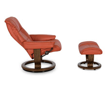 Load image into Gallery viewer, Stressless® Mayfair Recliner &amp; Ottoman with Classic Base - Henna
