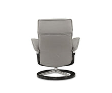 Load image into Gallery viewer, Stressless® Admiral Recliner &amp; Ottoman - Silver Grey
