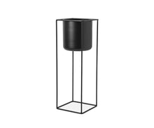 Load image into Gallery viewer, Vaskr Planters
